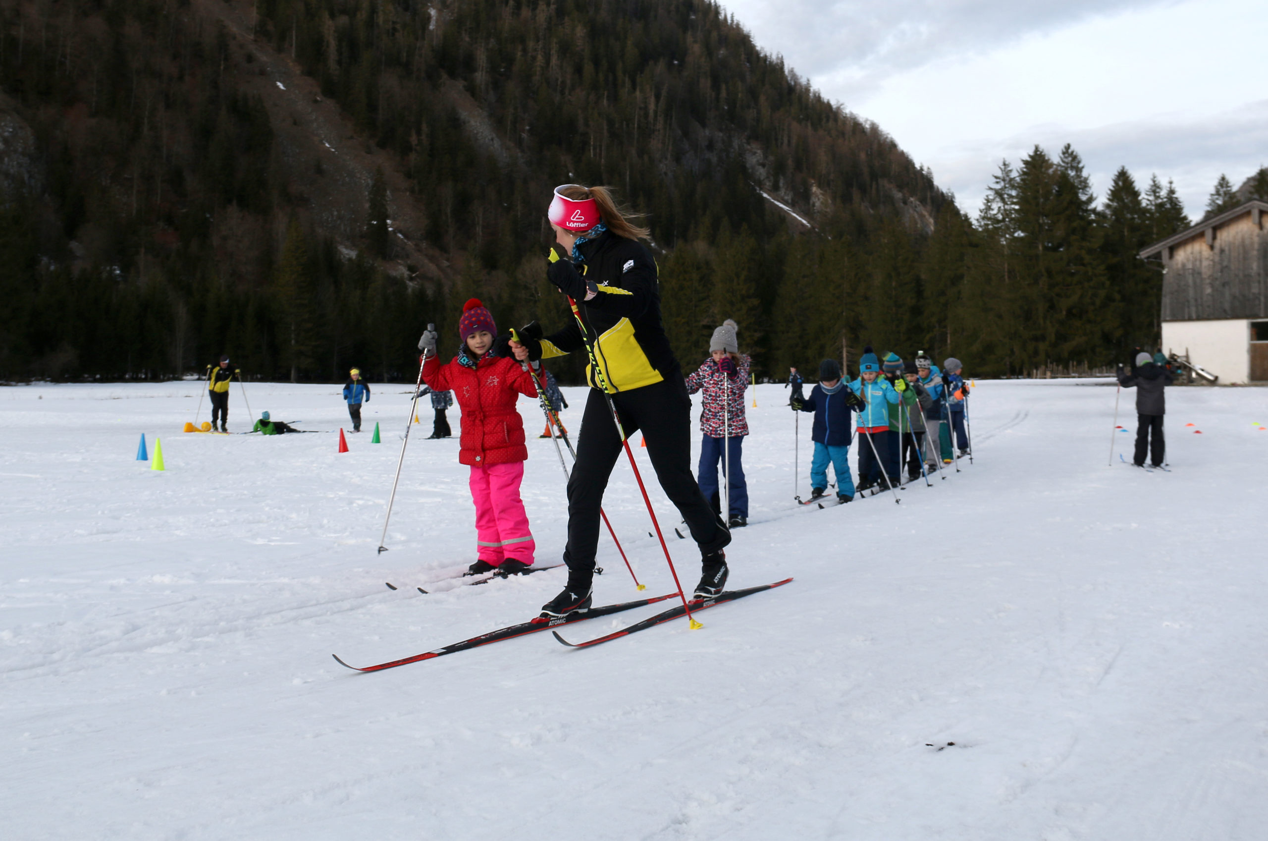 Grundschüler Der Ludwig-Thoma-Schule Schnuppern Bei Den Langläufern Des Ski-Club Traunstein